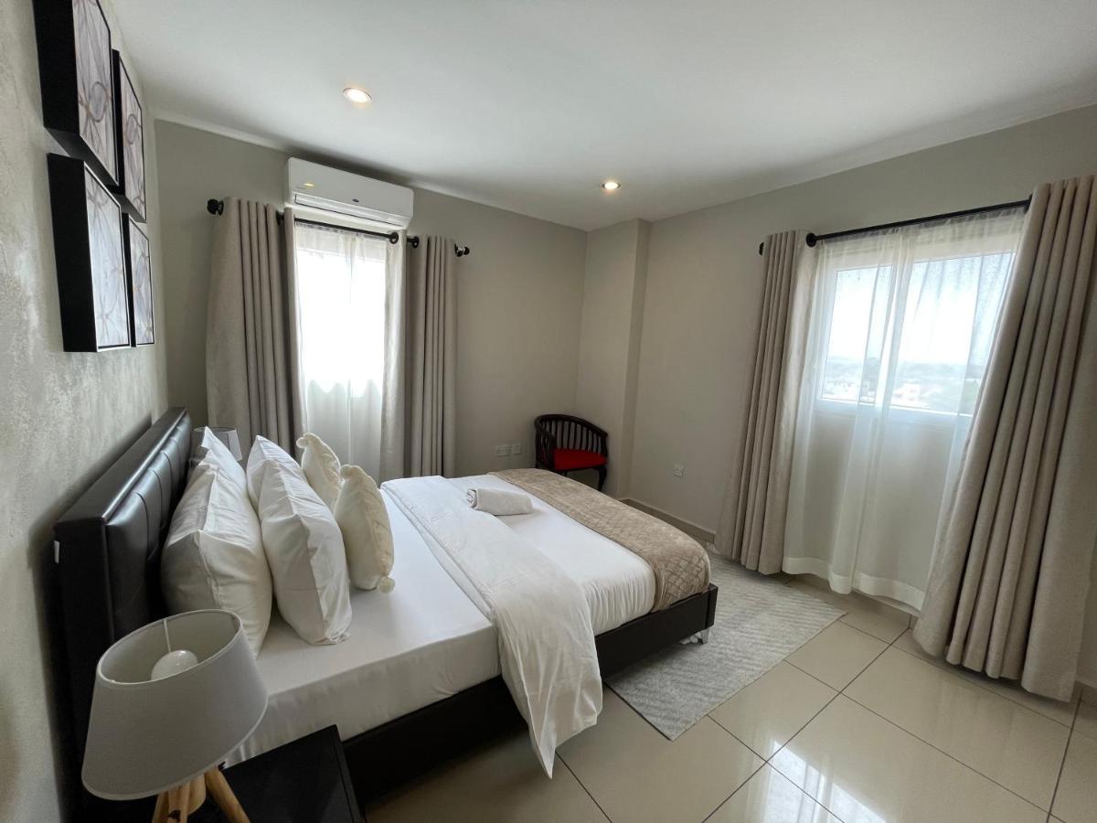 The Gallery Suites By Olive Gold アクラ エクステリア 写真